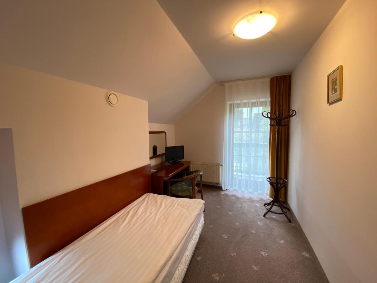 Hotel Grant Krynica-Zdrój Kültér fotó